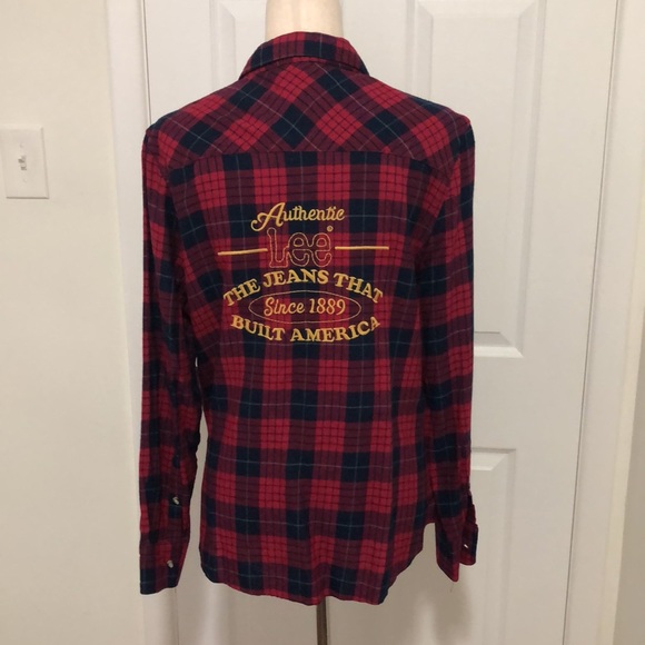 Lee Womens Flannel Buttoned Down Shirt Emblem On Back - Size XL - Picture 2 of 9